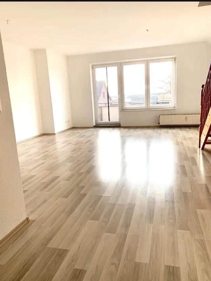 Thumbnail-Wunderschöne 4-Zimmer-Maisonettewohnung mit traumhaften Seeblick