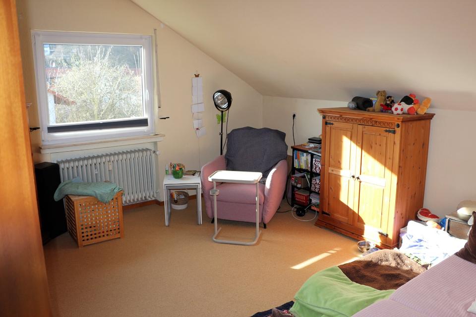Thumbnail-2-Zimmer-Dachgeschosswohnung in Marburg-Gisselberg