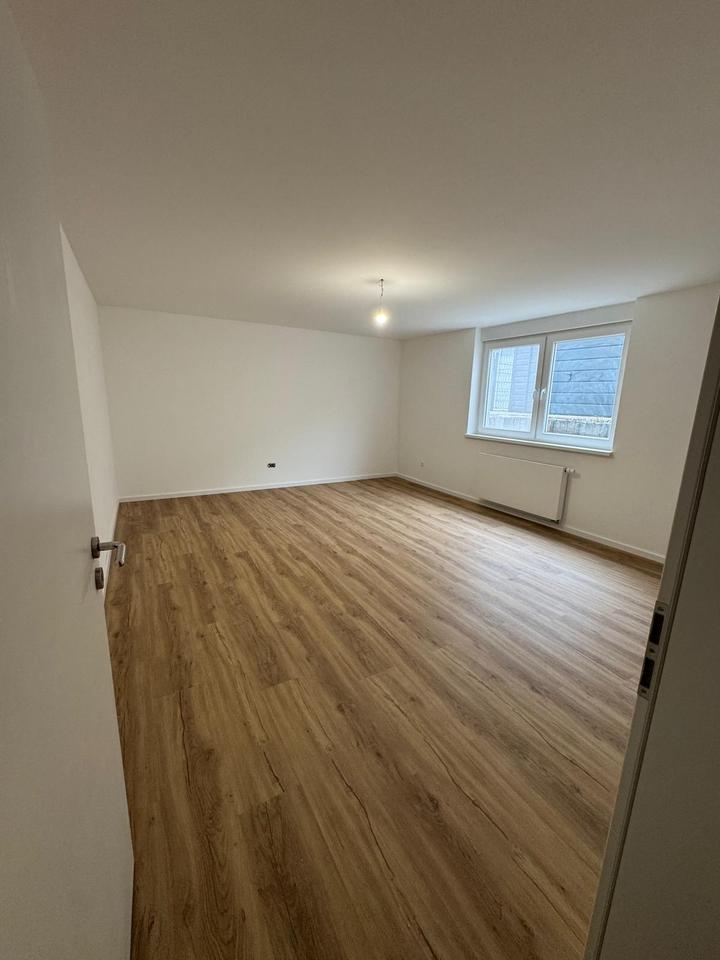 Thumbnail-Erstbezug nach Sanierung: 3-Zimmer-Wohnung in Hambrücken