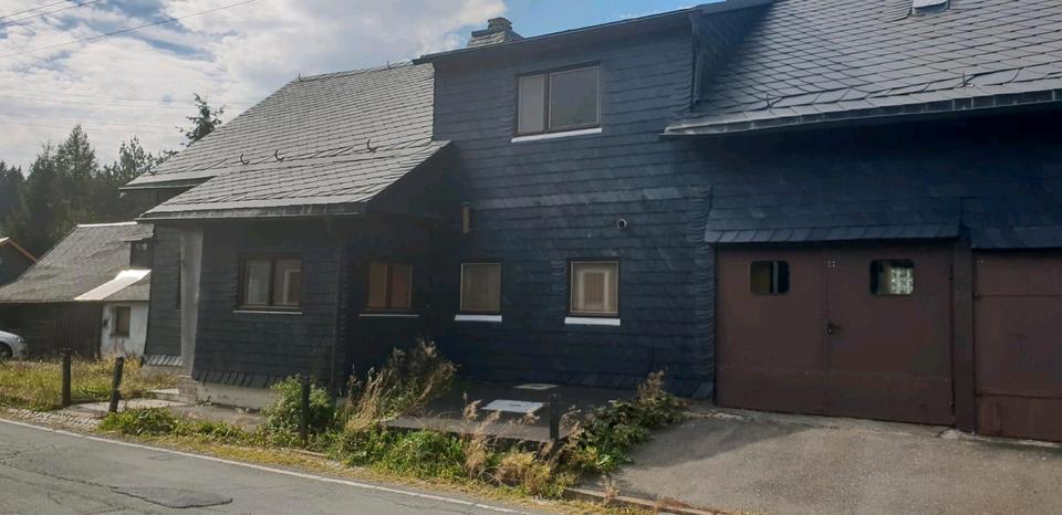 Thumbnail-Einfamilienhaus teilsaniert