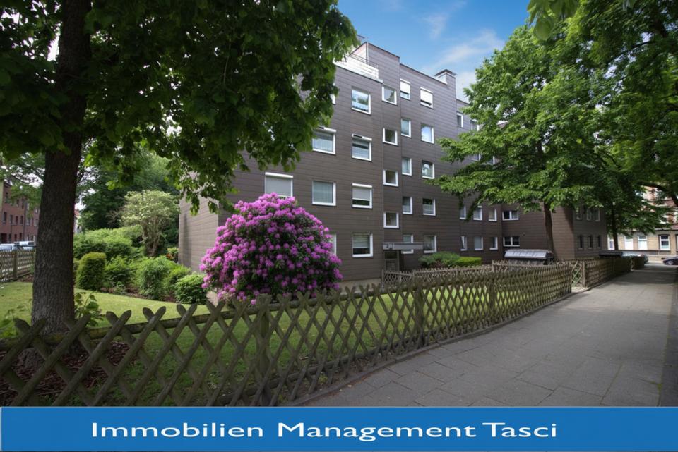 Thumbnail-Stilvolle 3-Zimmer-Wohnung mit Balkon und Tiefgarage