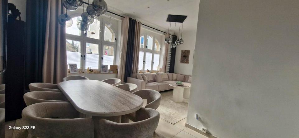 Thumbnail-Modernes Licht-Loft mit Garten &