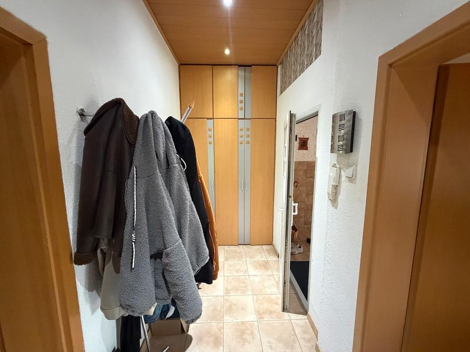 Thumbnail-Großzügige 5-Zimmer-Wohnung mit Balkon in Frankenthal