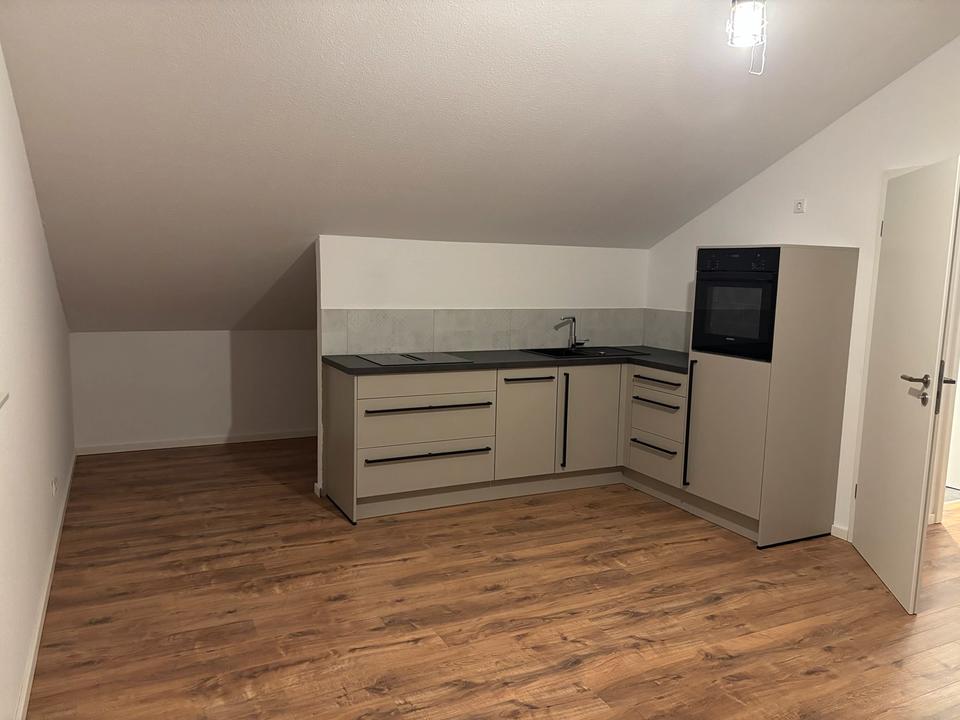 Thumbnail-3-Zimmer Dachgeschoss Wohnung in Mühlhausen