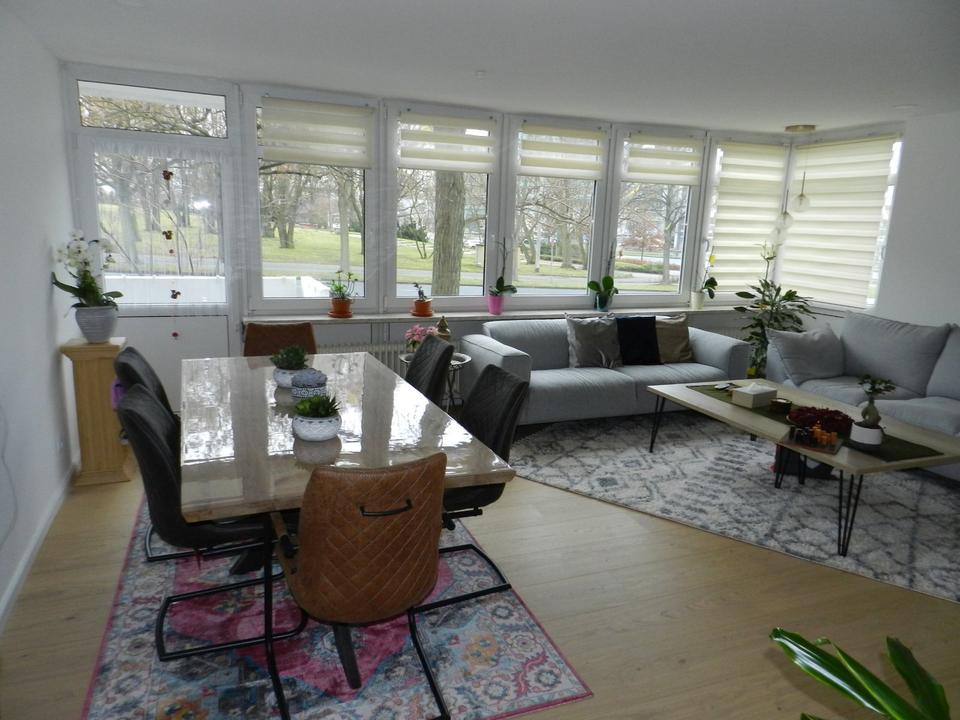 Thumbnail-4 Zimmerwohnung inkl. Tiefgarage Balkon EBK direkt am Viewegs Garten