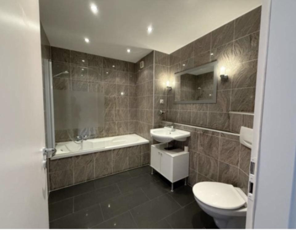 Thumbnail-Moderne helle 3 Zimmer Wohnung zu vermieten