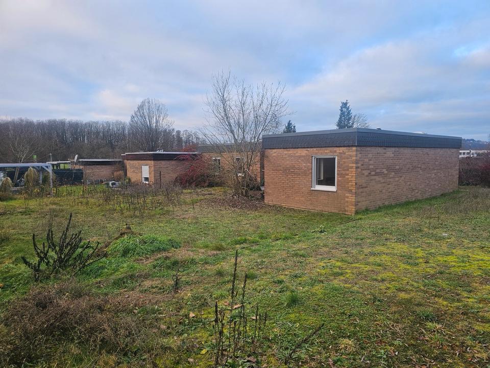 Thumbnail-Bungalow mit großem Garten in ruhiger Lage