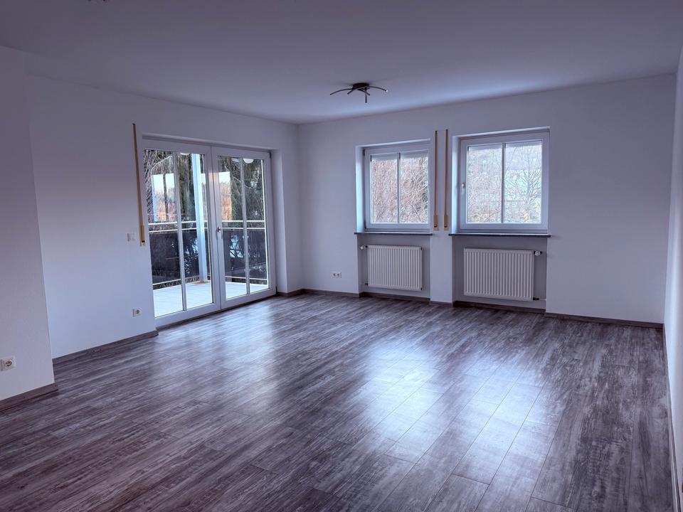Thumbnail-102qm Wohnung in Chamerau
