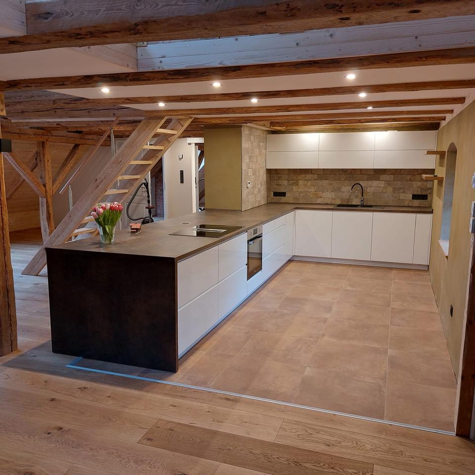 Thumbnail-Nachhaltigkeit trifft Luxus - Moderne Maisonette-Wohnung
