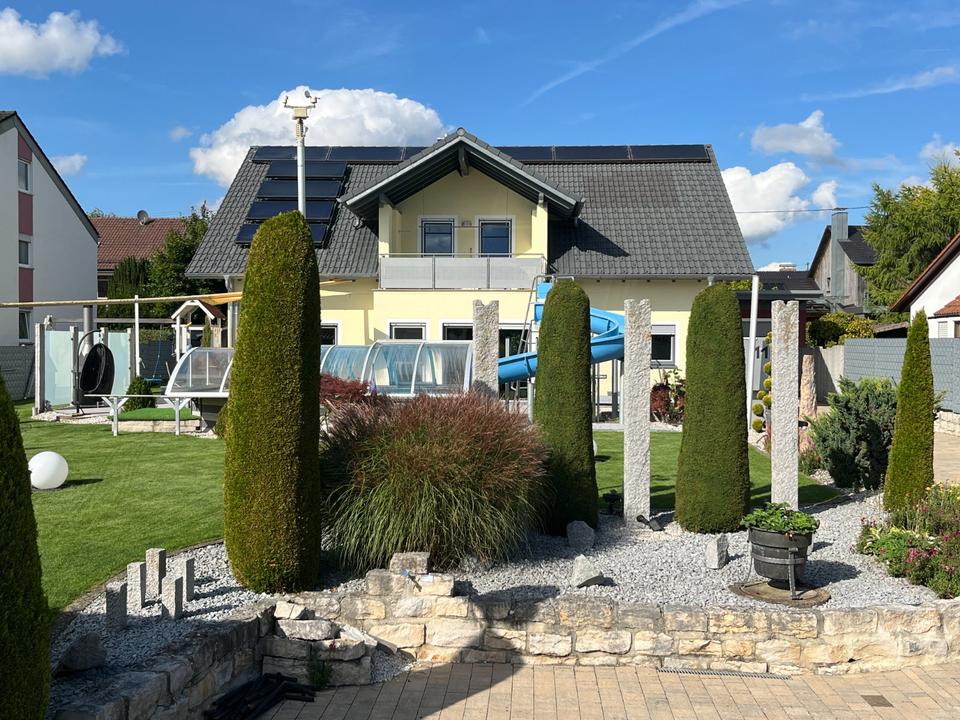 Thumbnail-Traumhaftes Energiespar-EFH A+, exklusives Wohnen, Garten, Pool