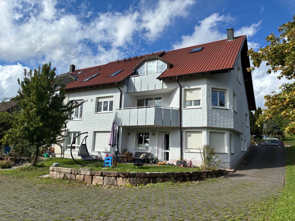 Thumbnail-Schöne und helle Dachgeschosswohnung mit Blick zum Arnsberg