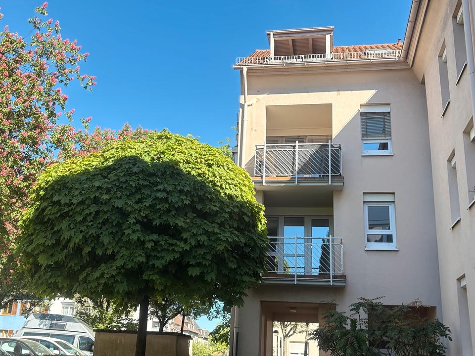 Thumbnail-Stotzgebiet : Ruhige 2,5 - Zimmer- Wohnung in bester Lage