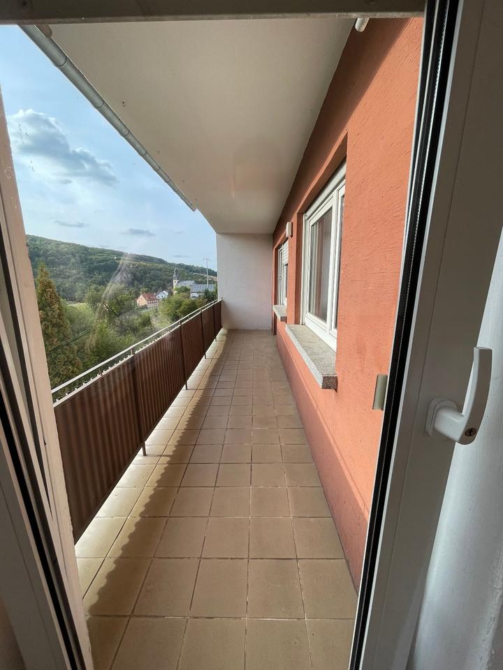 Thumbnail-Schöne helle 3ZKB Wohnung mit zwei Balkons nähe Rockenhausen