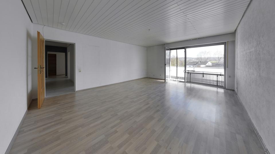 Thumbnail-Lichtdurchflutete 3-Zimmer-Wohnung mit großzügigem Südbalkon in Arnsberg