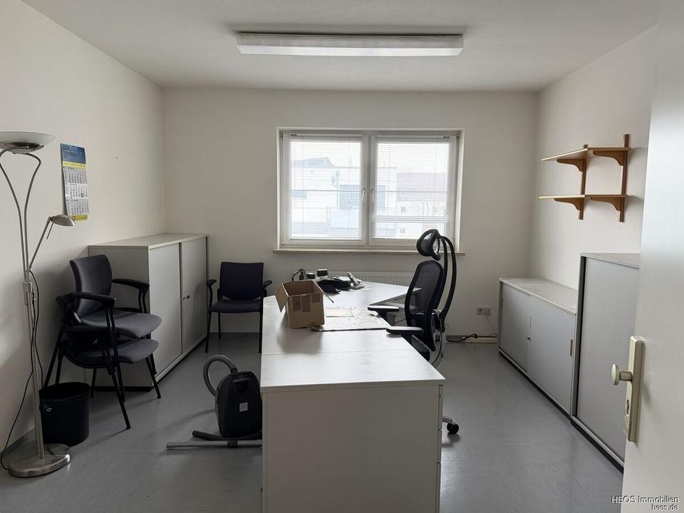 Thumbnail-Kurzfristig beziehbar – Im Gewerbegebiet von Eichenau, S4 – Nutzen Sie das günstige Kleinbüro