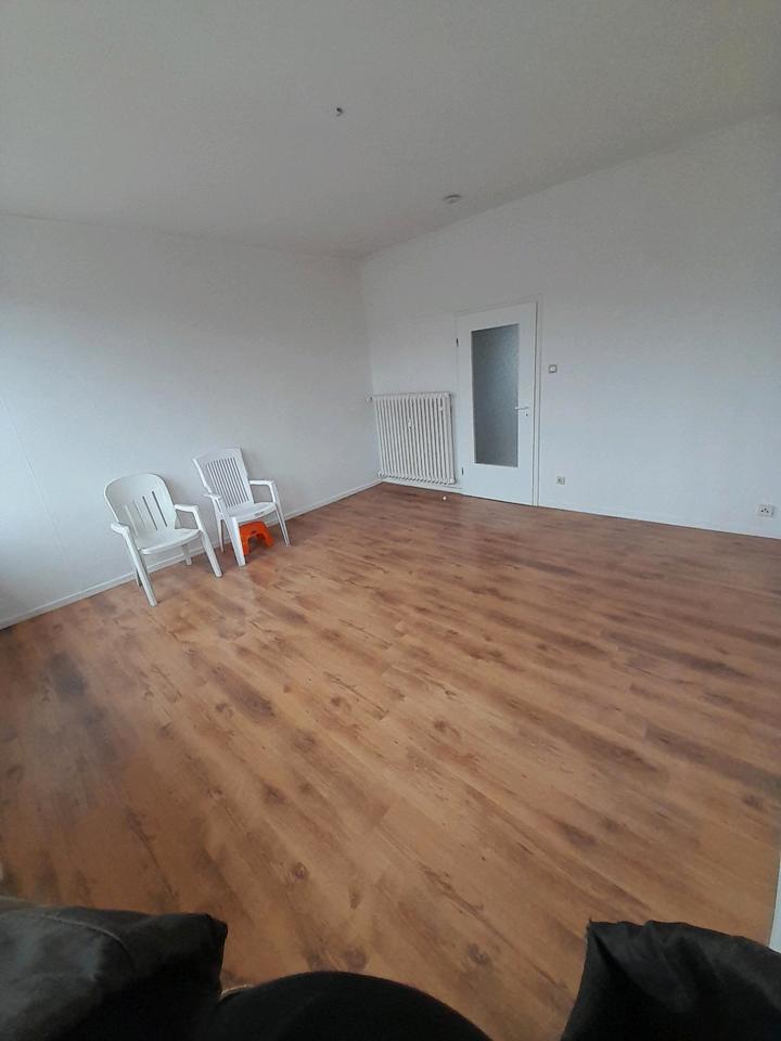 Thumbnail-4-ZIMMER-WOHNUNG mit BALKON in Salzgitter-Bad