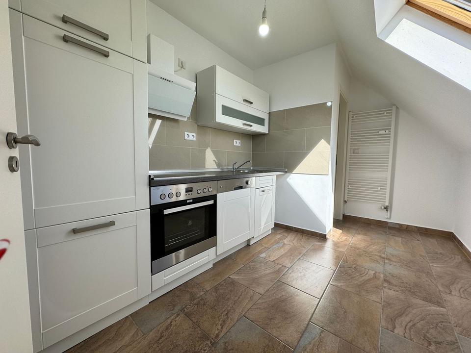 Thumbnail-Charmante 3 Zimmer Wohnung mit Einbauküche