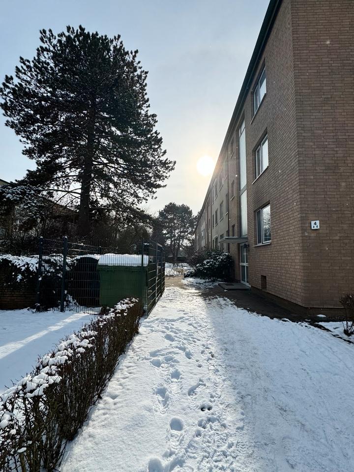 Thumbnail-Verkaufe! Helle 3-Zimmer Whg mit Balkon in Hamburg Farmsen Berne
