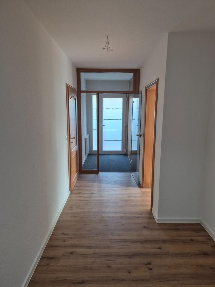 Thumbnail-sanierter Bungalow in zentraler Lage zu vermieten