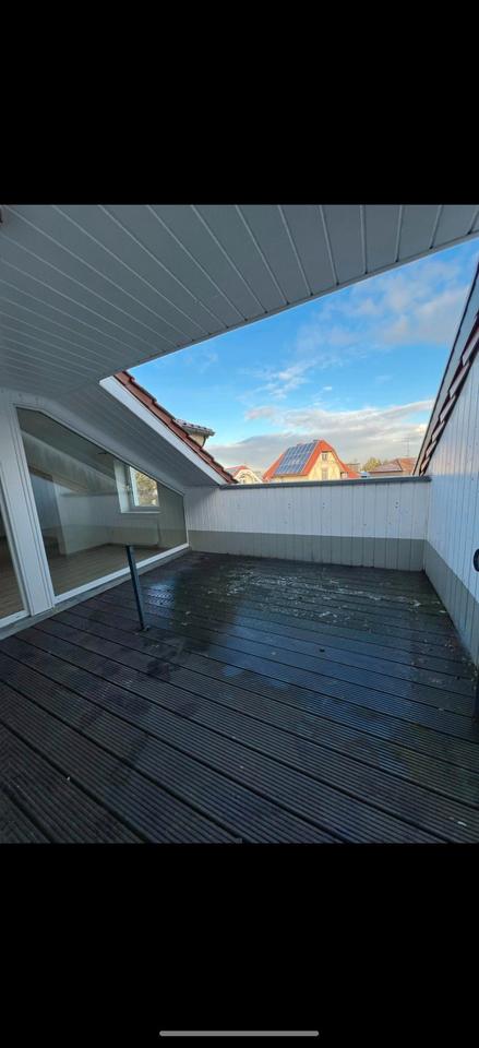 Thumbnail-Helle 3-Zimmer Dachgeschosswohnung mit Balkon in Unna