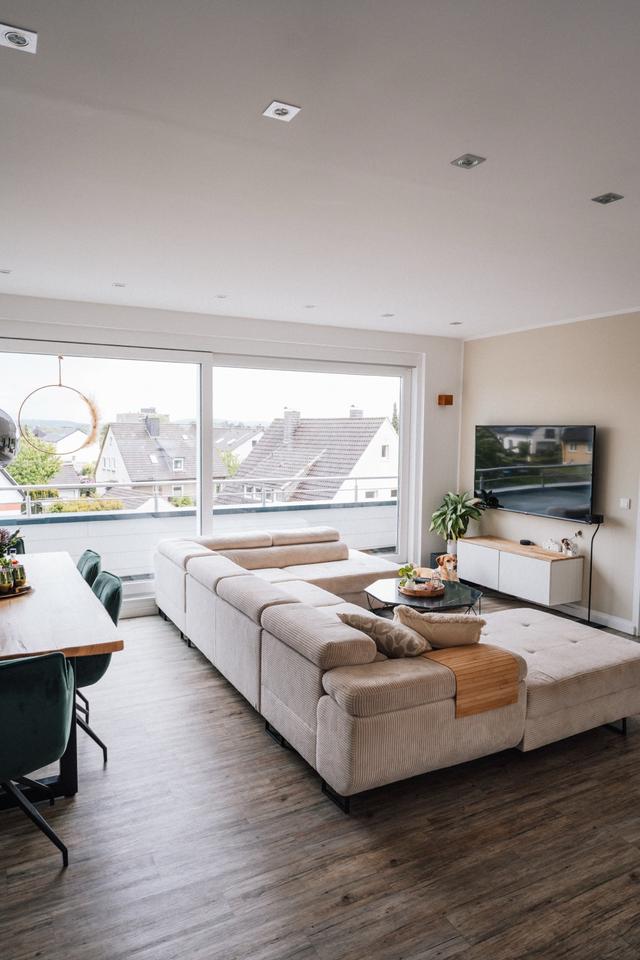 Thumbnail-Stilvolle 3-Zimmer-Wohnung mit Loggia, Balkon und Klimaanlage