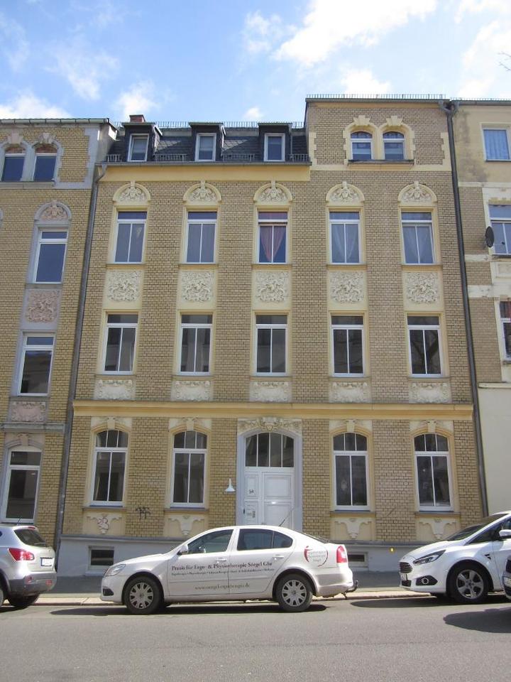 Thumbnail-*BIRI* - 4-Raum-DG-Wohnung in Haselbrunn