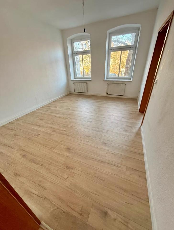 Thumbnail-Schöne, sofort beziehbare Zwei-Zimmer Wohnung