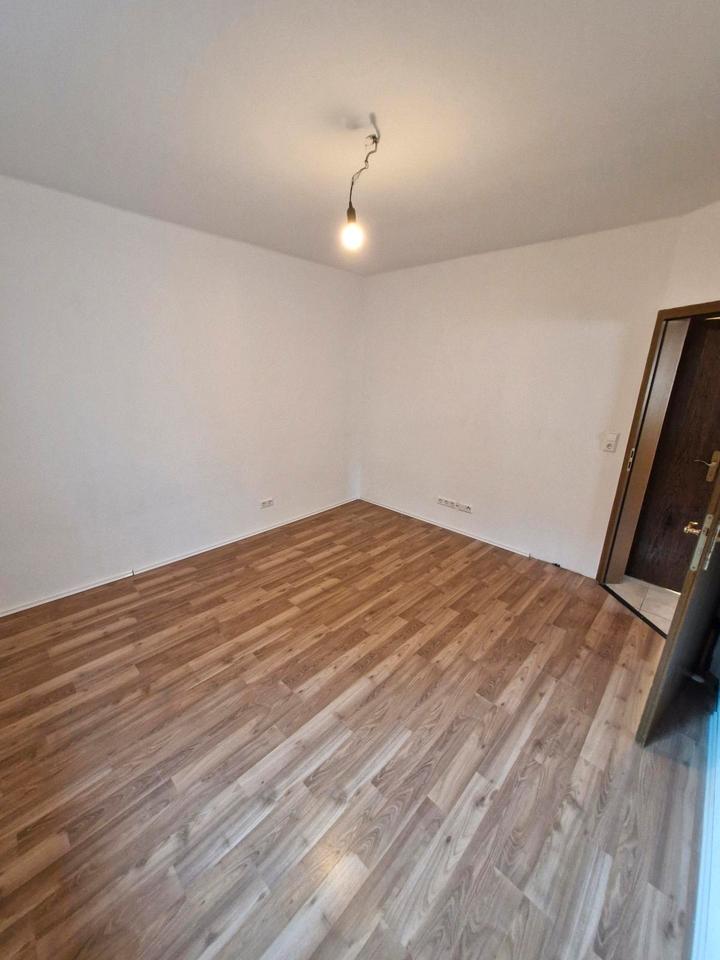 Thumbnail-4 Zimmer Wohnung