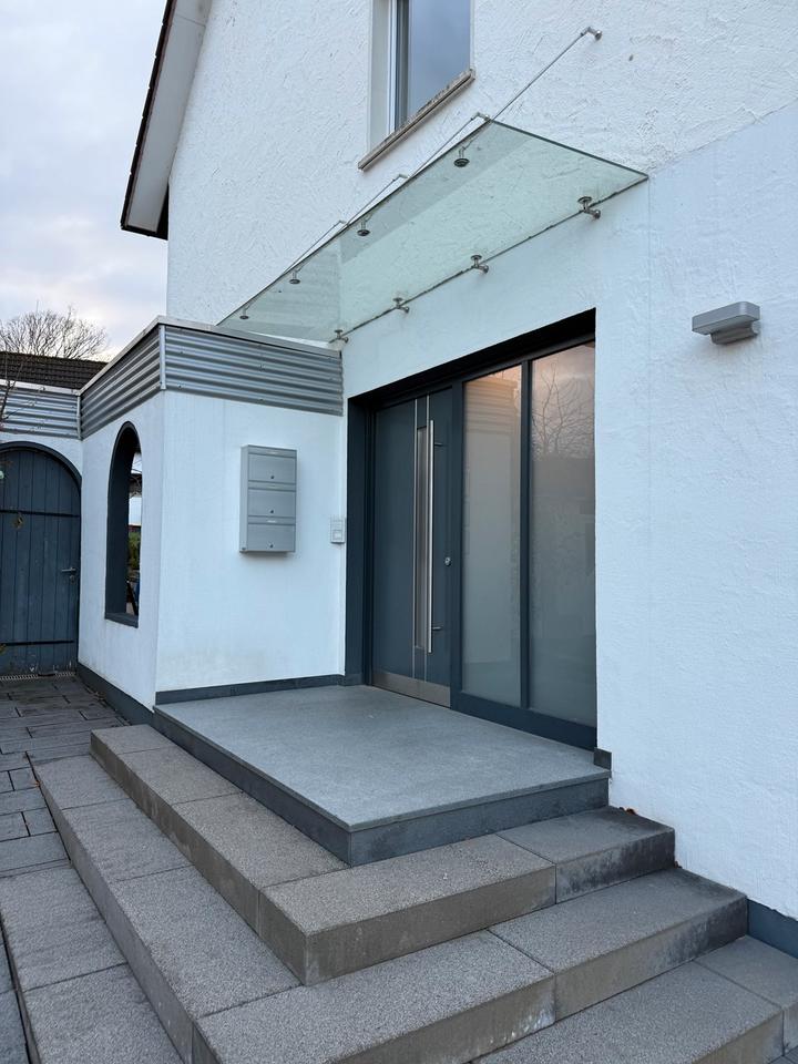 Thumbnail-3-Zimmer-Wohnung in Lemgo – 90 m², Balkon, Stellplätze und Küche