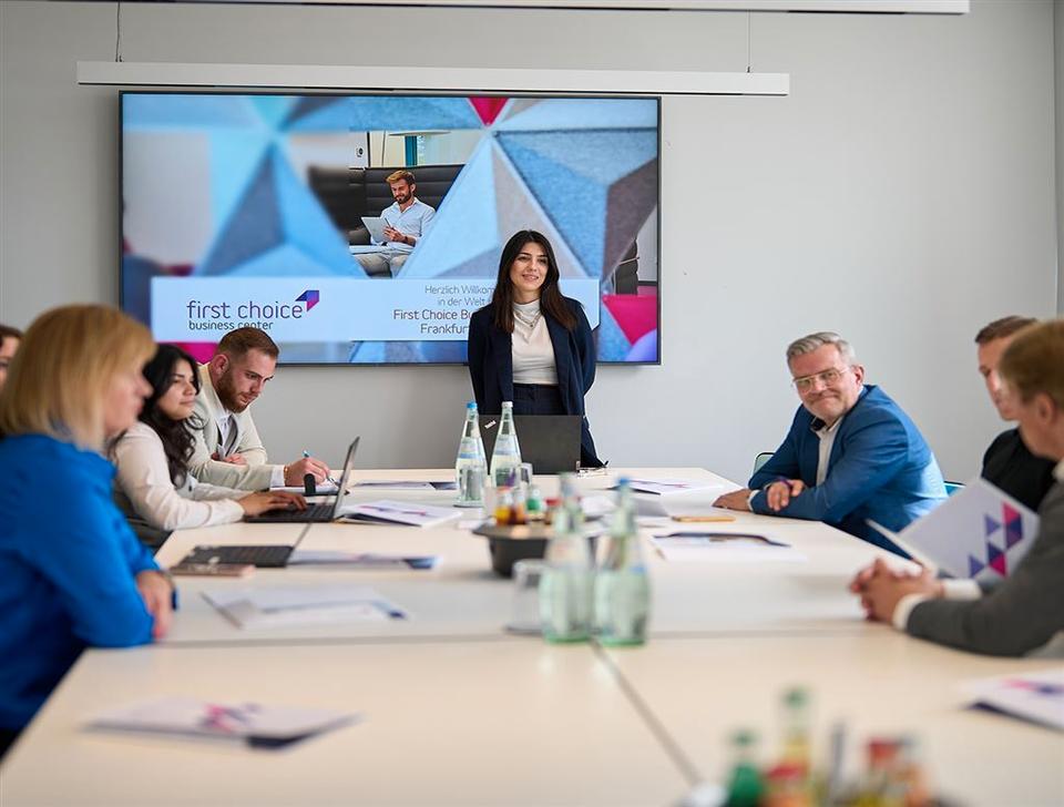 Thumbnail-Ihr neues Büro: Modern, stilvoll und vollständig möbliert