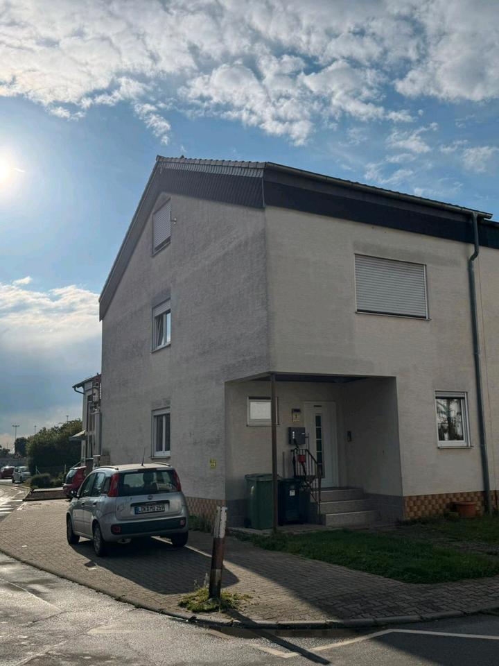 Thumbnail-69198 Einfamilien-Reihenendhaus zum Verkauf