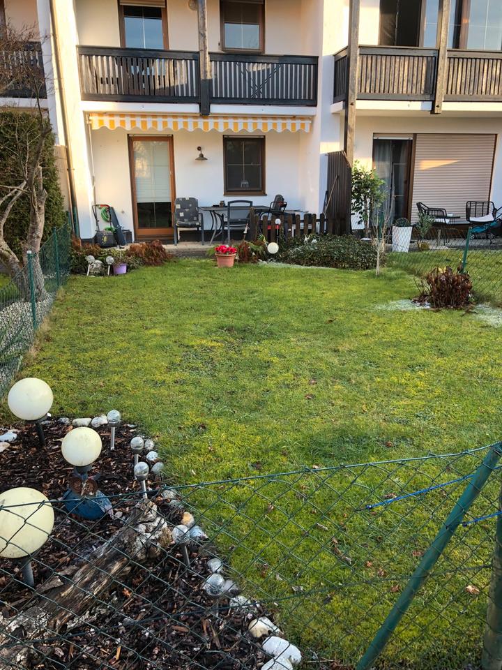 Thumbnail-3-Zimmer Erdgeschosswohnung mit Garten und PKW Stellplatz