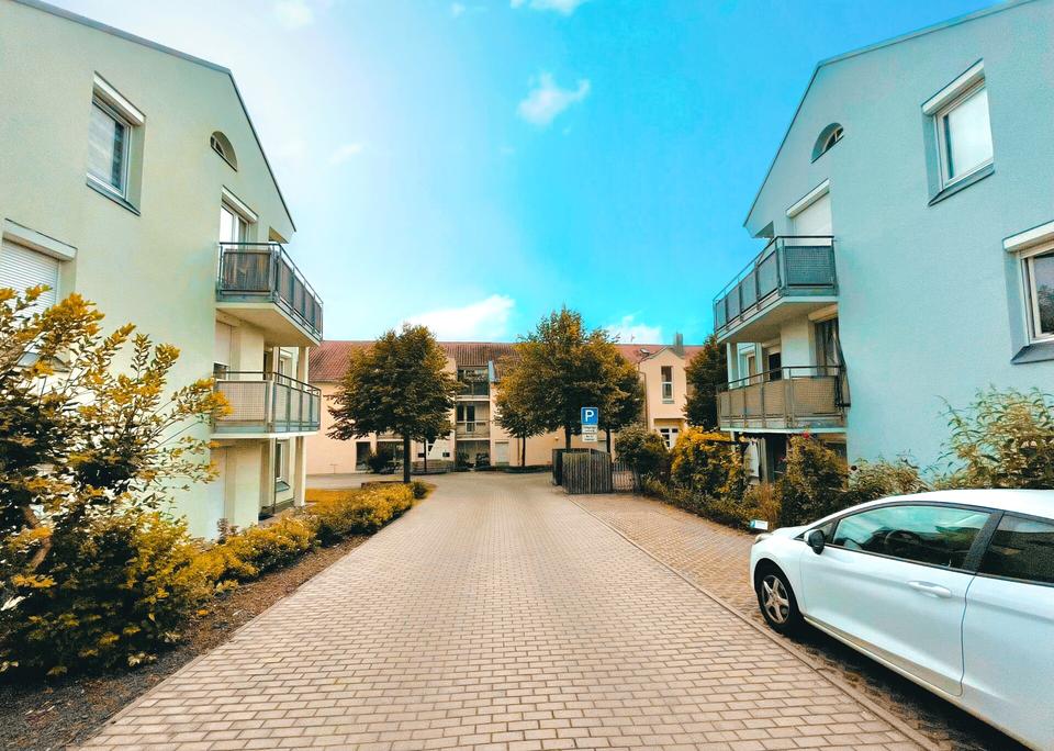 Thumbnail-Gemütliche 2-Raumwohnung mit Dachterrasse und Tiefgaragen-Stellplatz in beliebtem Wohnviertel