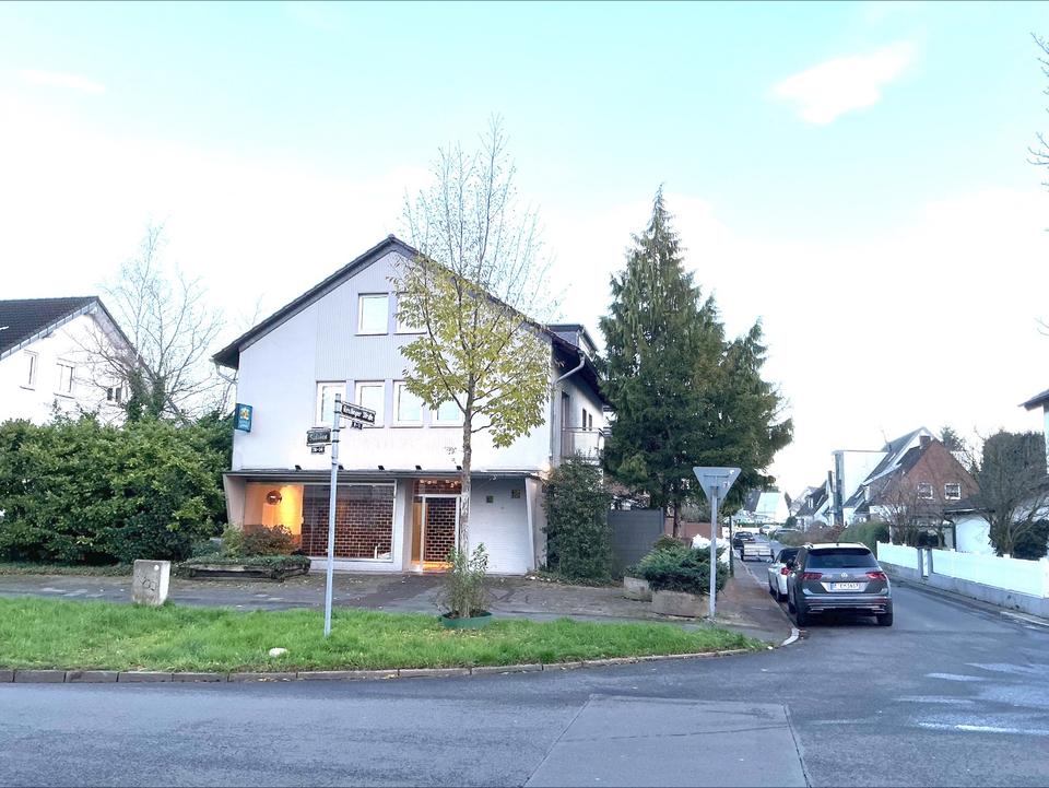 Thumbnail-Top-Lage in Urdenbach 3-Familienhaus Reutlinger Str. 9