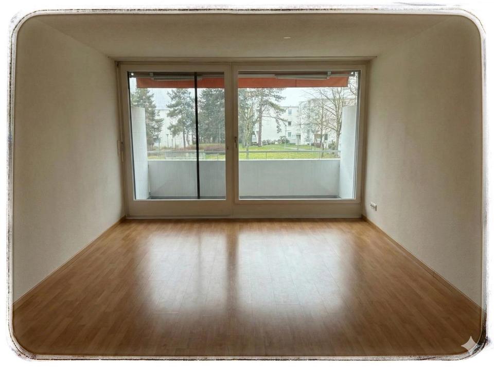 Thumbnail-Renovierte 2 Zimmer-Wohnung mit Balkon und Einbauküche in Wiesbaden-Biebrich zu vermieten