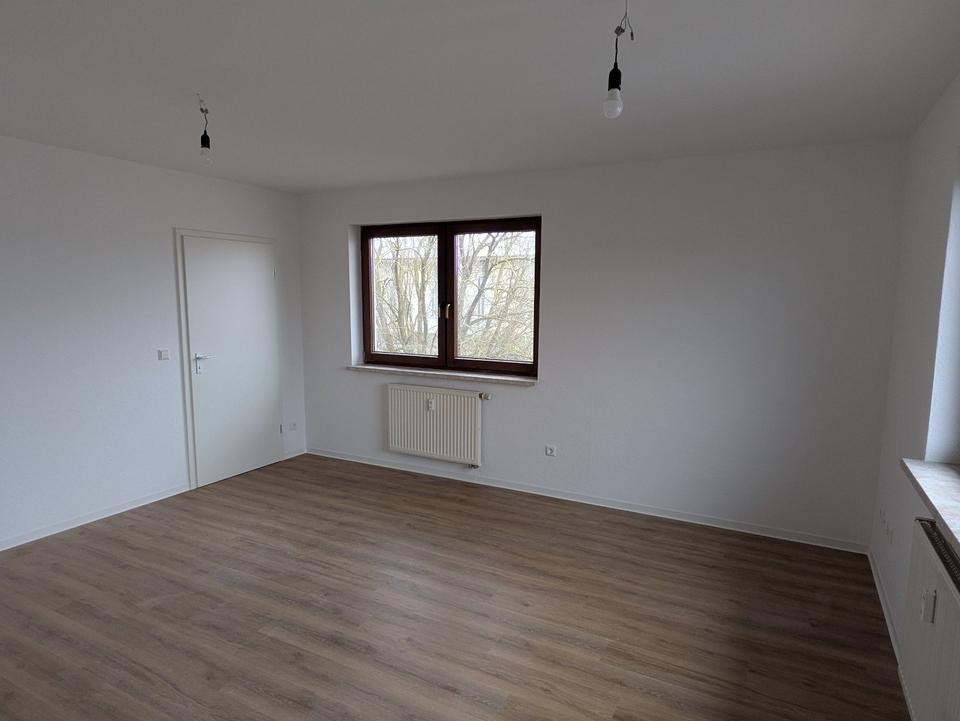 Thumbnail-2-Raumwohnung in Bucha bei Jena - Stellplatz & Gartennutzung