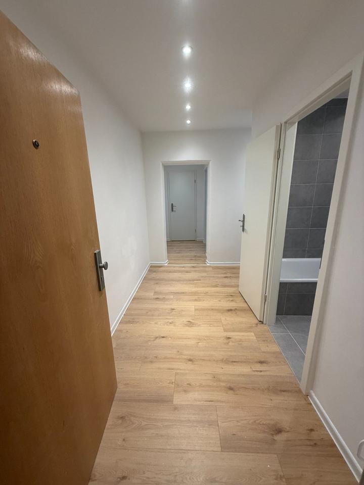 Thumbnail-Erstbezug nach Sanierung optional mit Küche