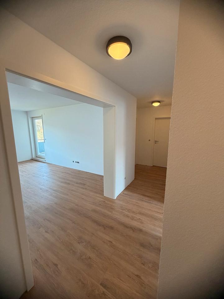 Thumbnail-89584 Ehingen 3 Zimmer Wohnung mit großem Balkon