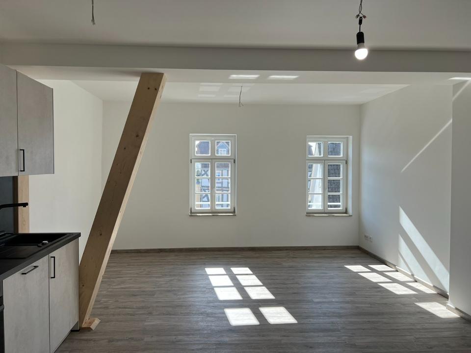 Thumbnail-Erstbezug nach Sanierung: Sonnige 4-Zimmer-Wohnung in 35274 Kirch