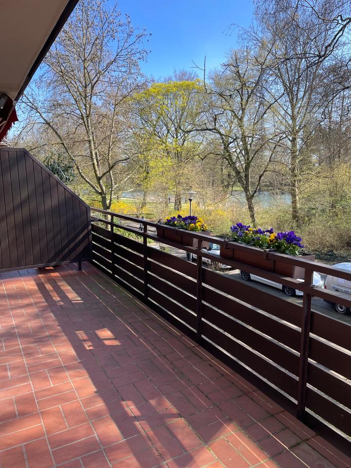 Thumbnail-Top Lage am Park: 2-Zimmer-Wohnung mit großem Balkon & Garage