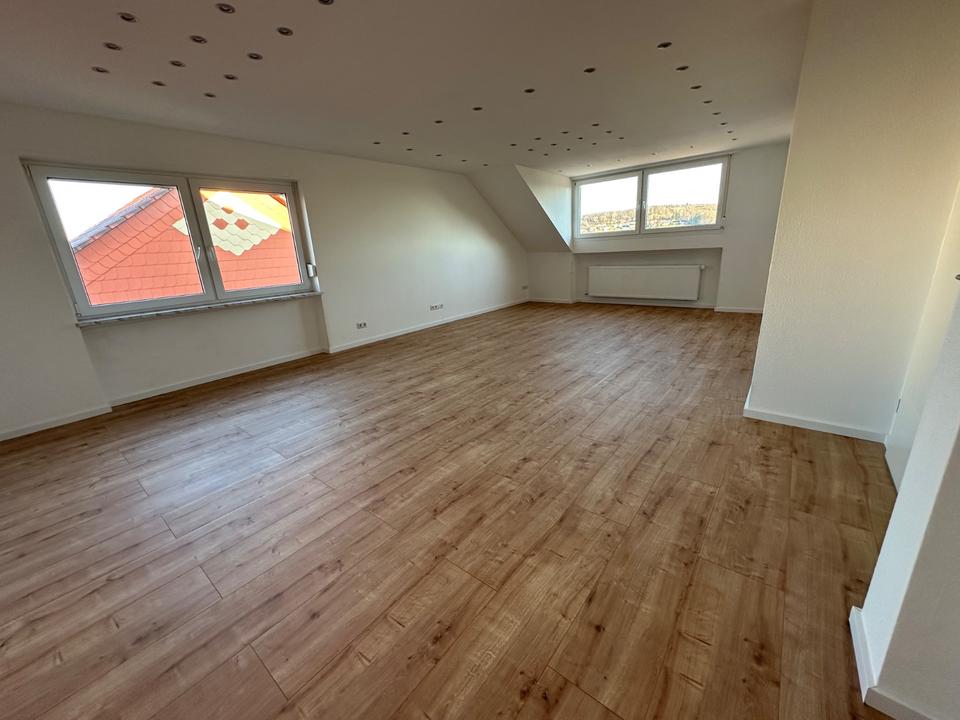 Thumbnail-Renovierte 4,5-ZKB Eigentumswohnung in Püttlingen