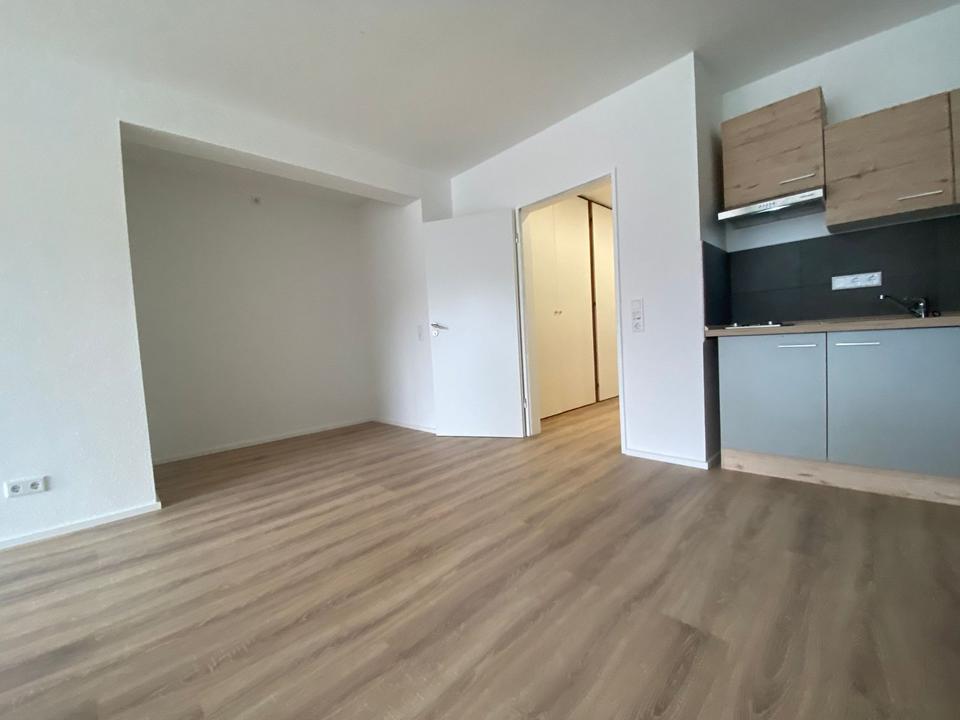 Thumbnail-Sanierte Einraumwohnung mit Sonnenbalkon und TG-Stellplatz