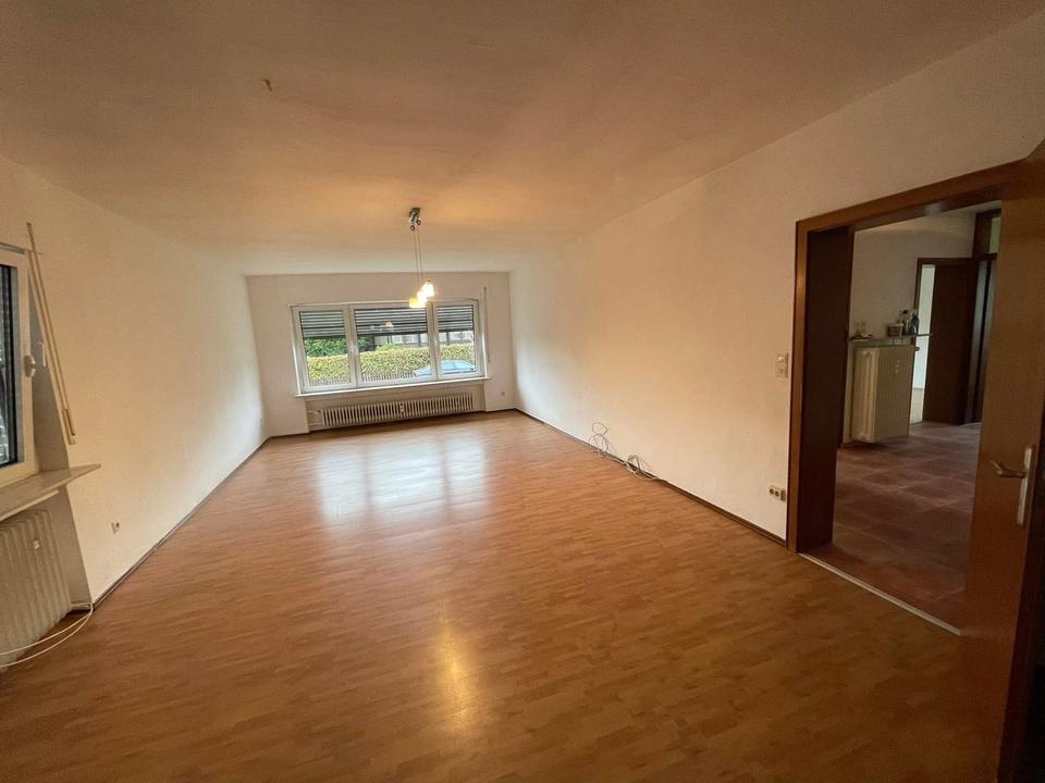 Thumbnail-Große Wohnung zu vermieten – viel Platz in ruhiger Lage