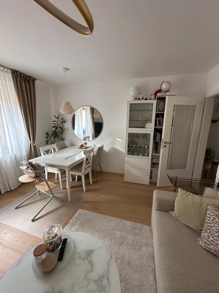 Thumbnail-Möblierte 3 Zimmerwohnung in zentraler Lage zu vermieten