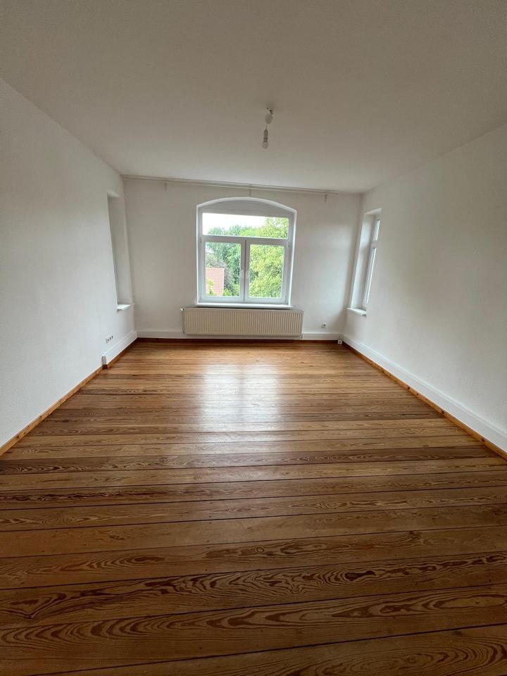 Thumbnail-Altbauwohnung in Bahnhofsnähe