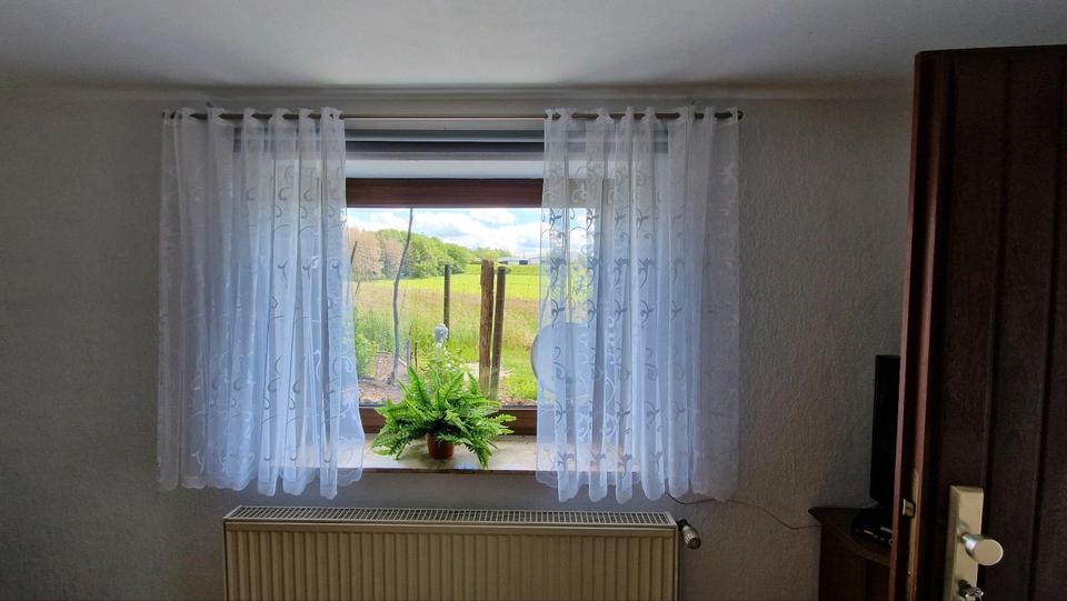 Thumbnail-Mobiliertes Zimmer