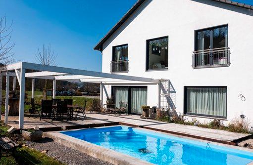 Thumbnail-Freistehendes Einfamilienhaus auf großzügigem Grundstück