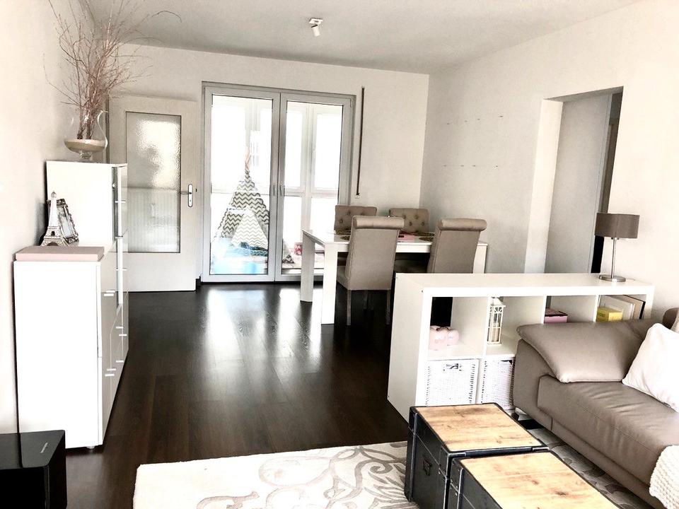 Thumbnail-Exklusive, neuwertige 3,5 Zimmer-Wohnung mit Balkon und EBK