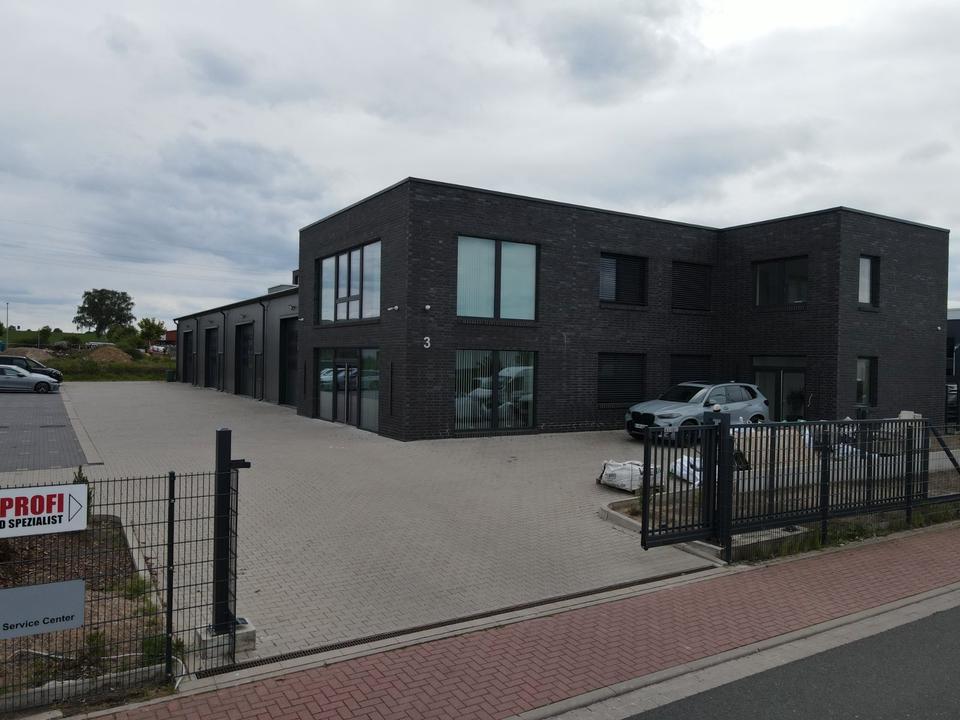Thumbnail-Moderne Büroflächen & Halle in Seelze zu vermieten Büro