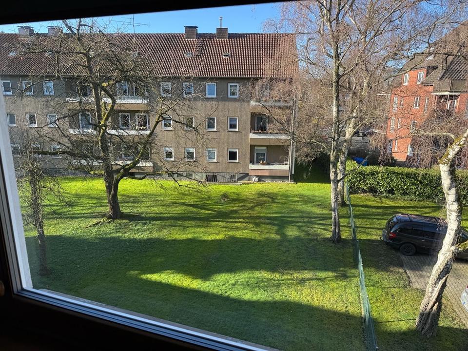 Thumbnail-ohne Makler freie 2-Zimmer-Wohnung im Kempener Feld kernsaniert